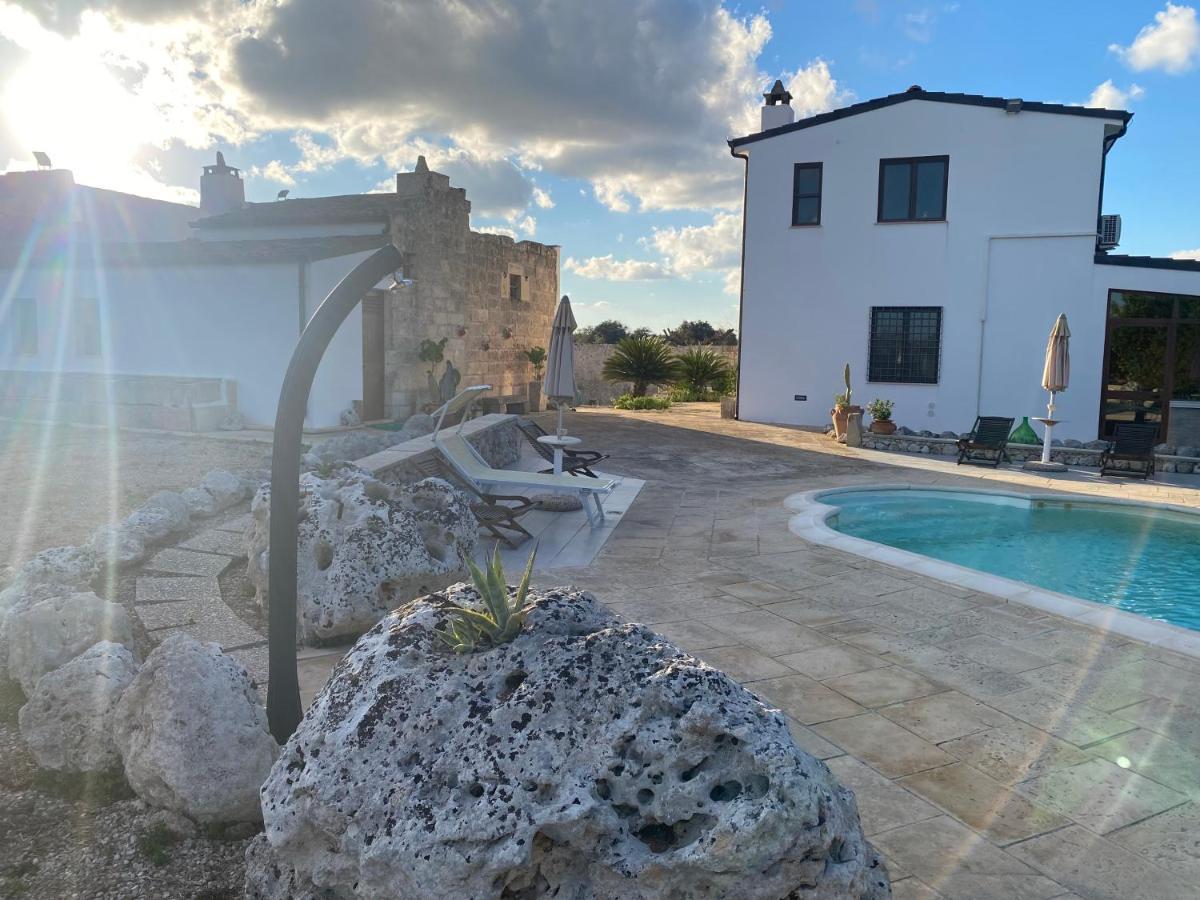 Agriturismo Masseria Saittole Carpignano Salentino Exterior foto