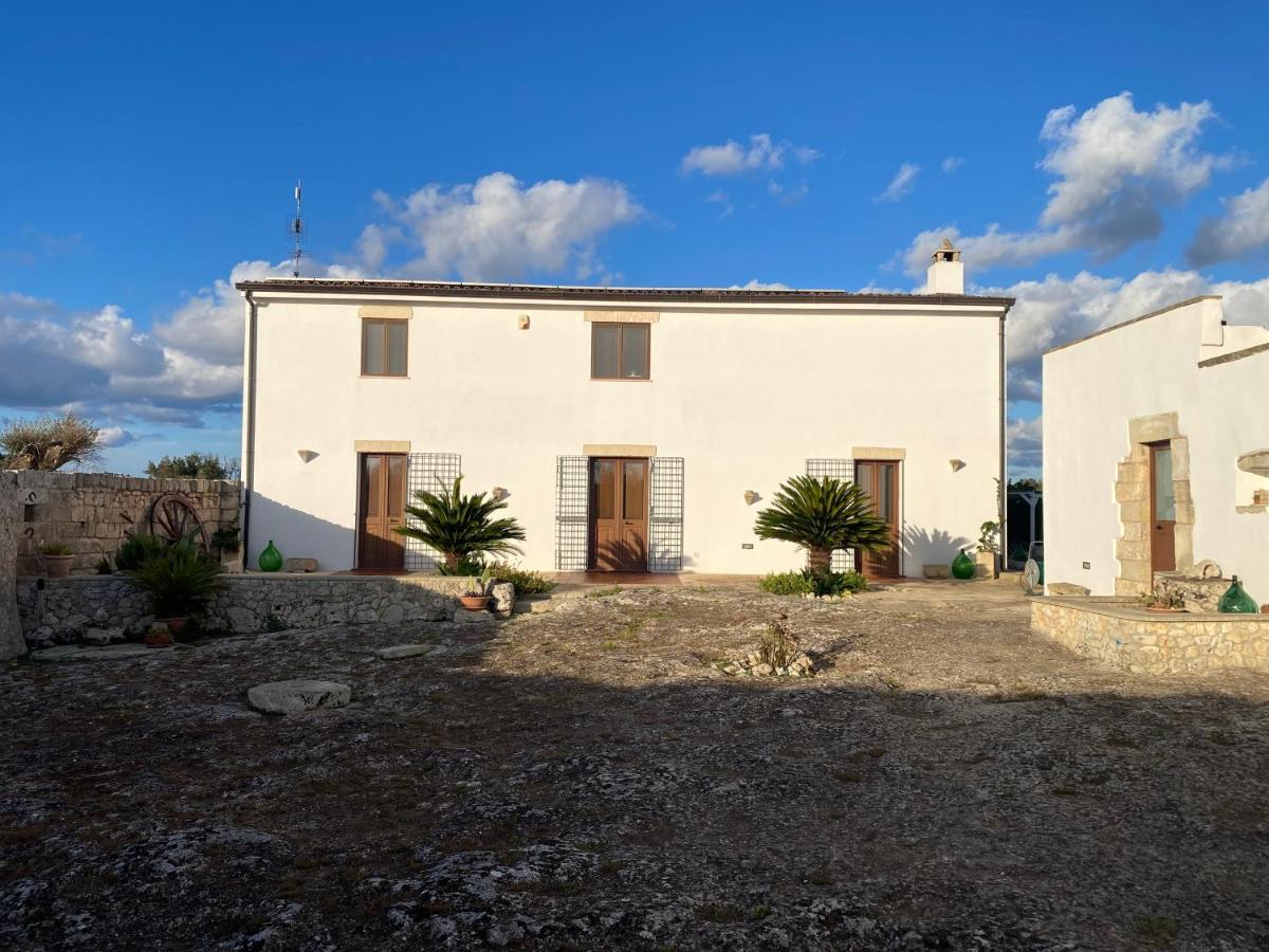 Agriturismo Masseria Saittole Carpignano Salentino Exterior foto